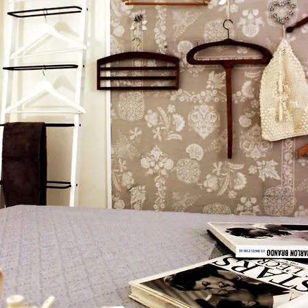 Rossosegnale Loft Lägenhet *