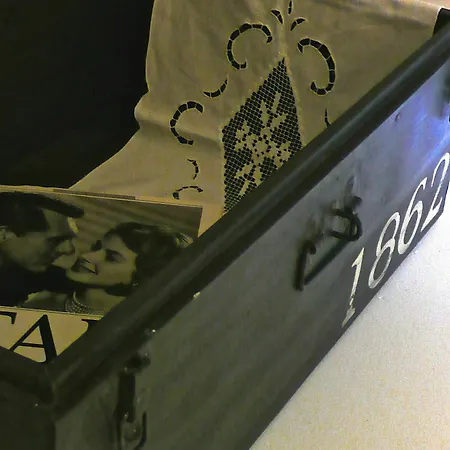 Rossosegnale Loft Lägenhet